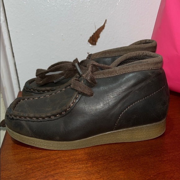 Clarks Kids Brown Leather Boots - Picture 1 of 3